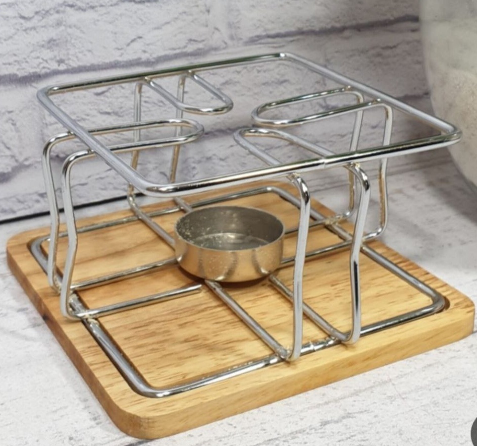 وارمر مینیمال با پایه چوبی و جای قوری فلزی نقره‌ای سینوا – کد F23